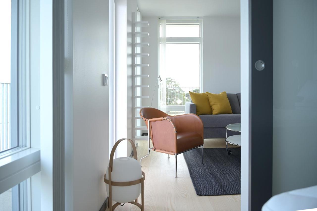 Ahusbrygga Apartment Hotel Екстериор снимка