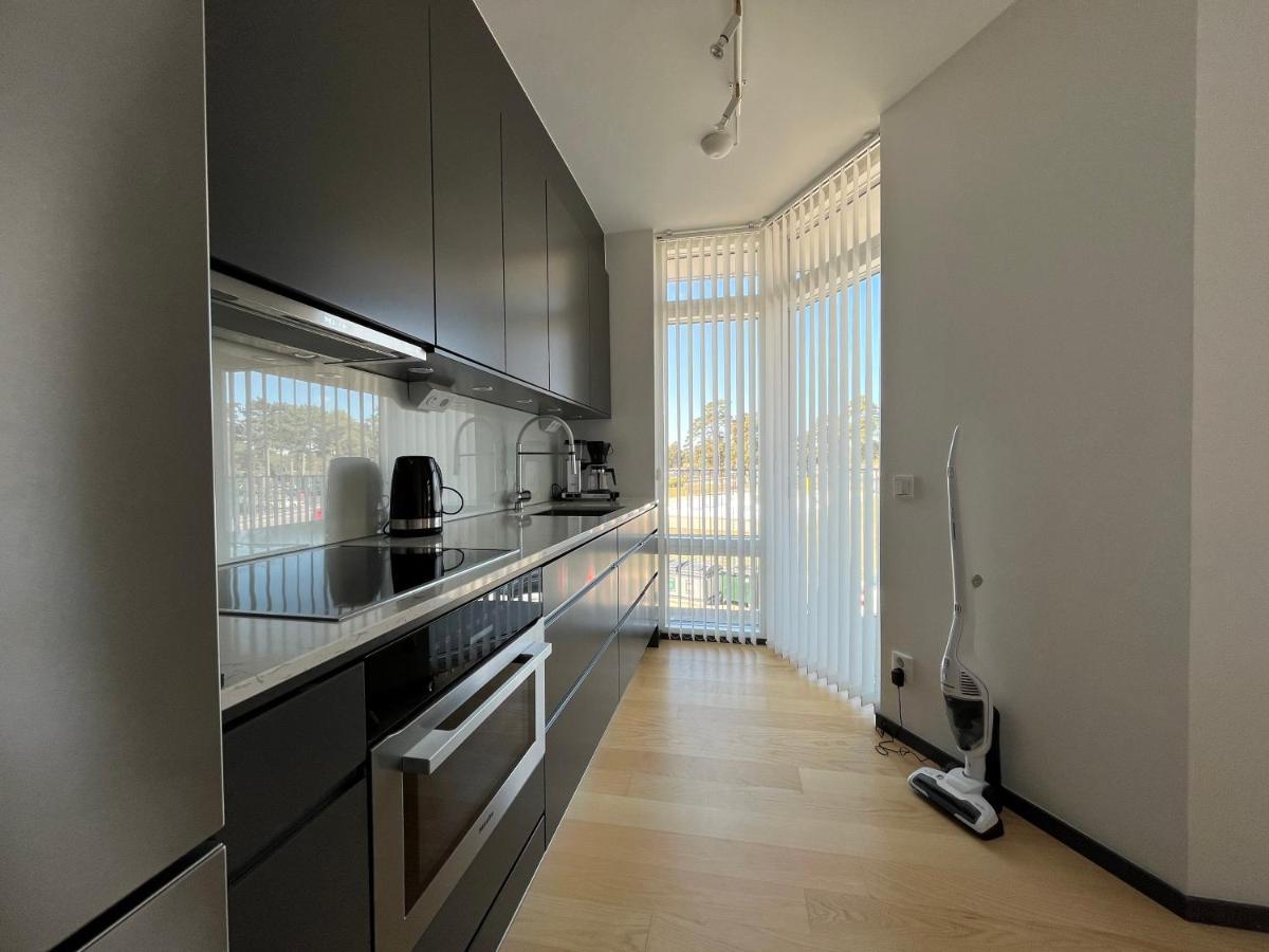 Ahusbrygga Apartment Hotel Екстериор снимка