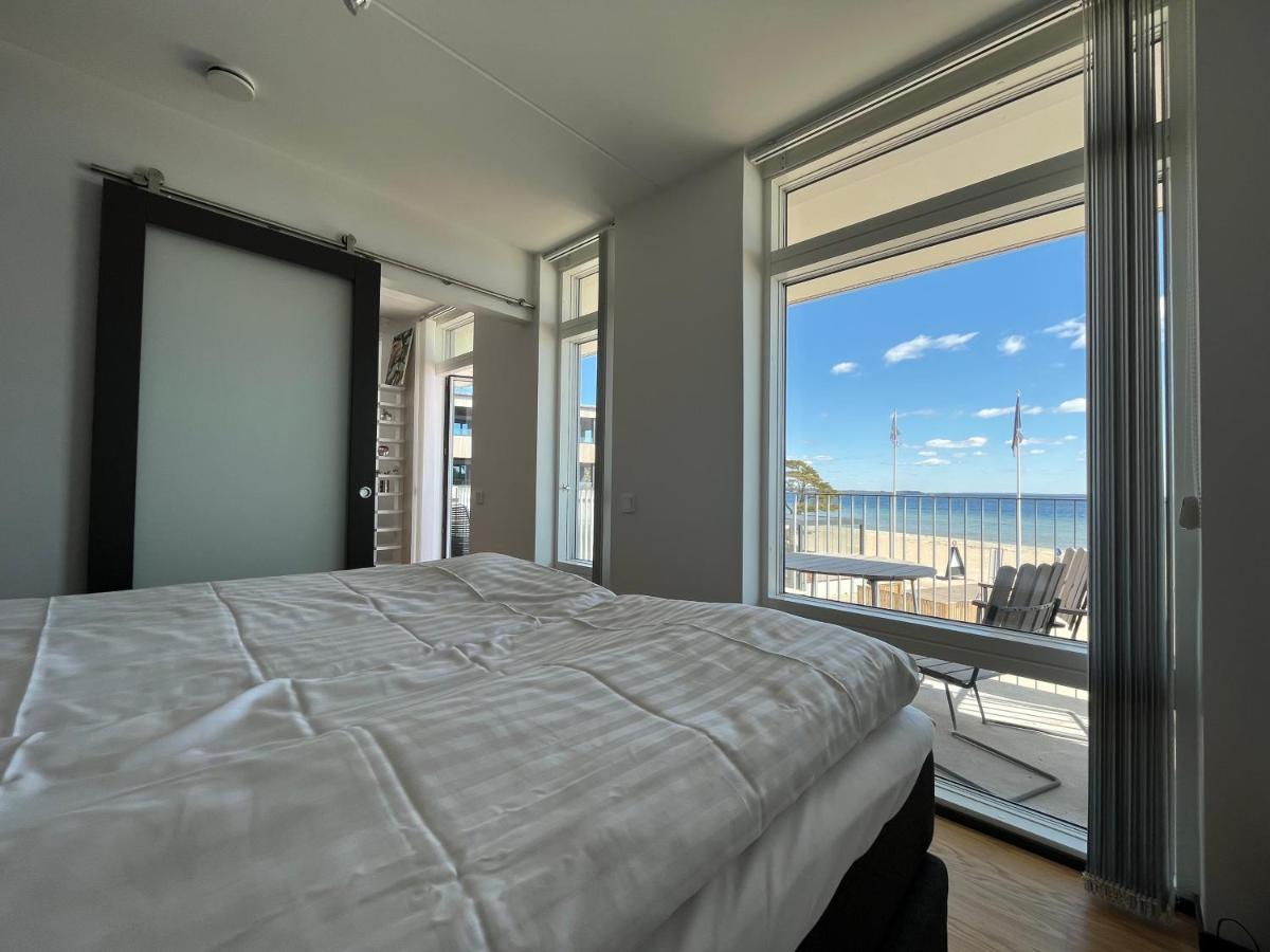 Ahusbrygga Apartment Hotel Екстериор снимка