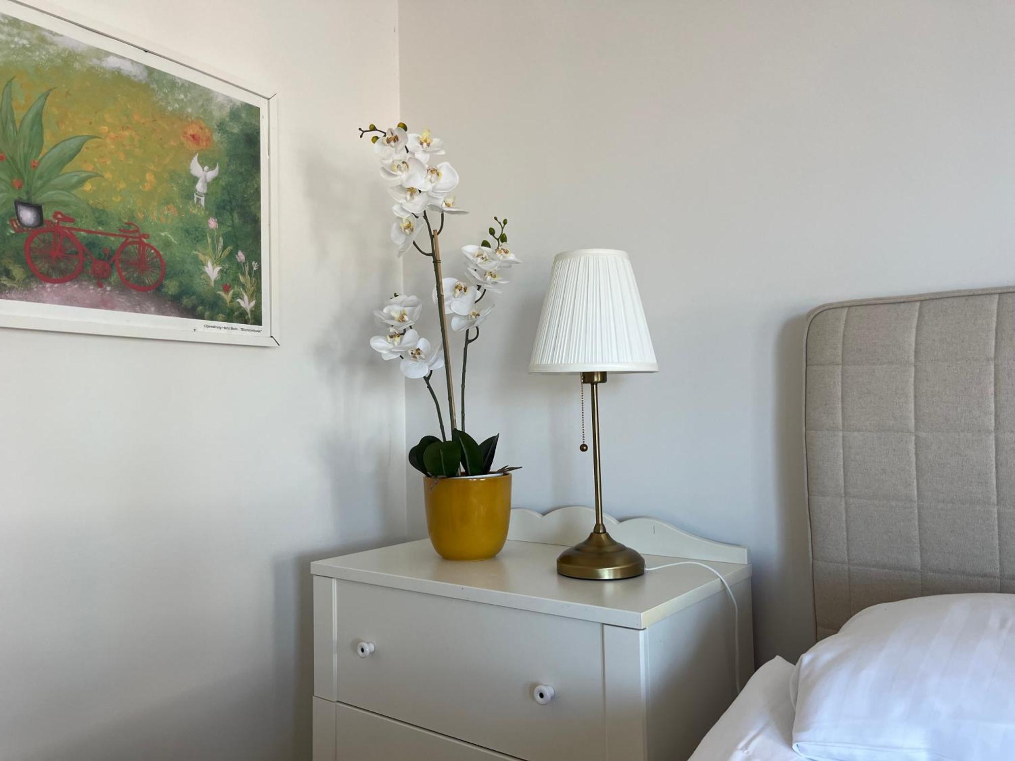 Ahusbrygga Apartment Hotel Екстериор снимка
